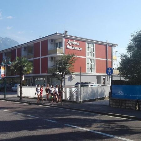 Residence Ambra Рива дел Гарда Екстериор снимка